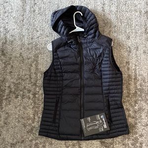 Spyfire vest men good size L with hood.